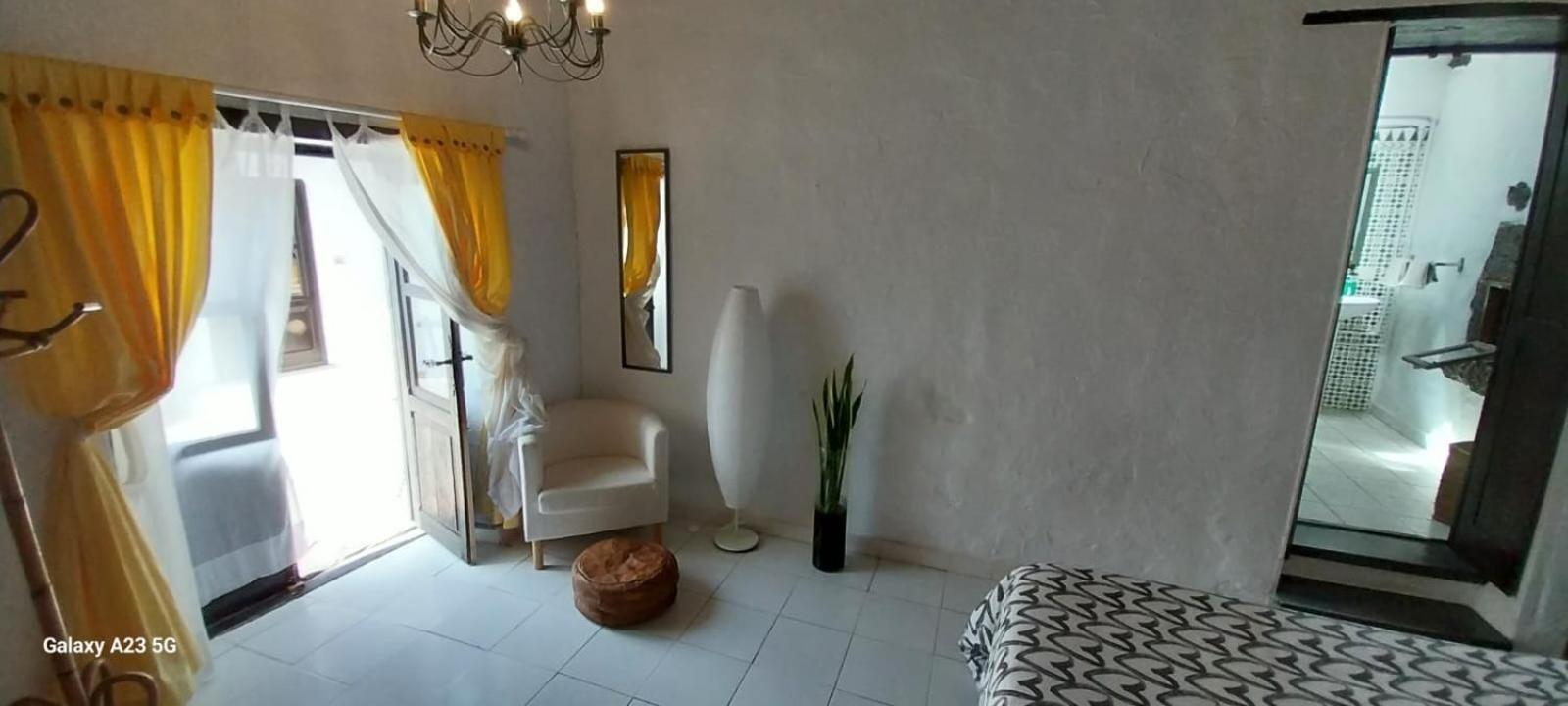 Suite Casa Rural Los Patios, Conil Tias Ngoại thất bức ảnh